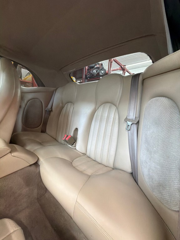 2000 Jaguar XK-Series Image 7