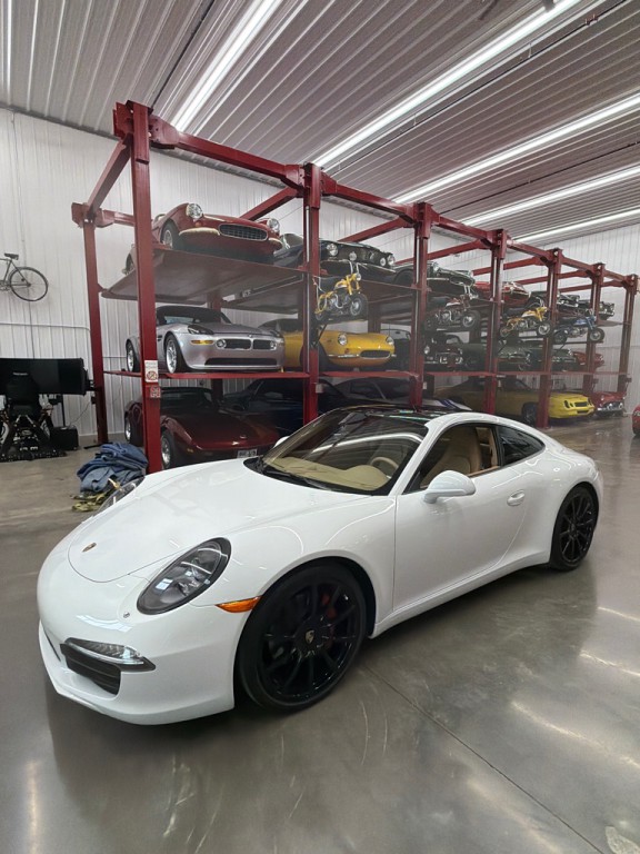 2013 Porsche 911 Image 2