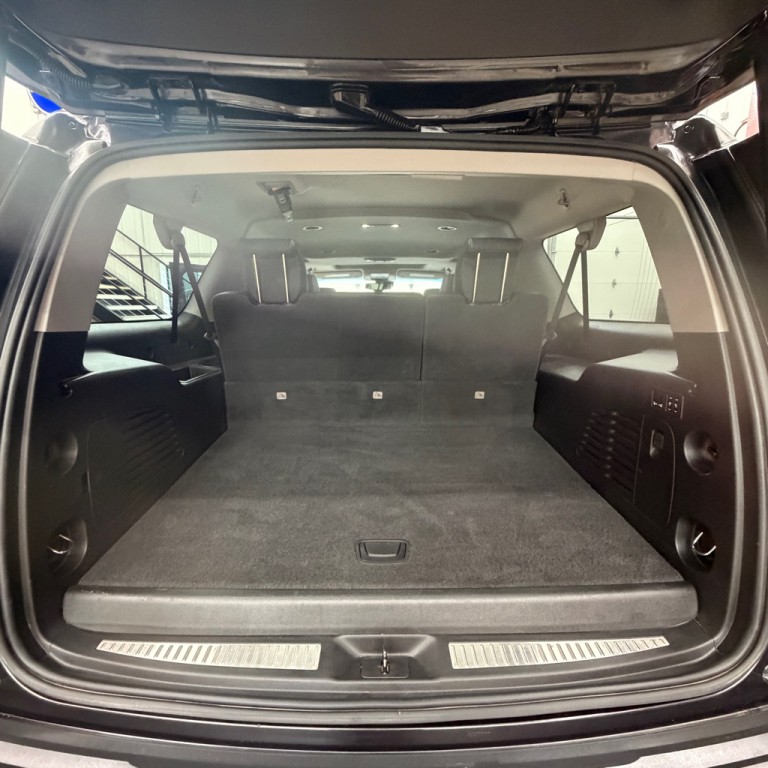 2018 Chevrolet Suburban Image 20