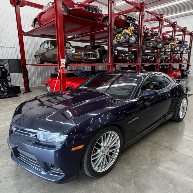 2015 Chevrolet Camaro Image 2