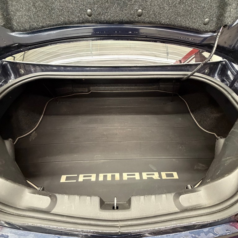 2015 Chevrolet Camaro Image 19