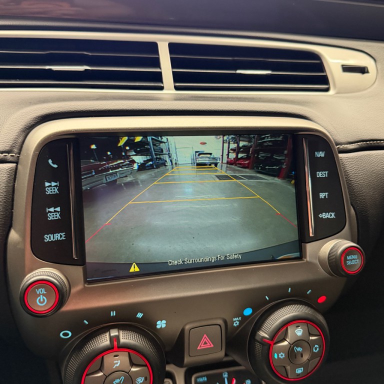 2015 Chevrolet Camaro Image 13