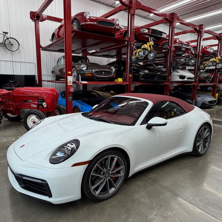 2022 Porsche 911 Image 3
