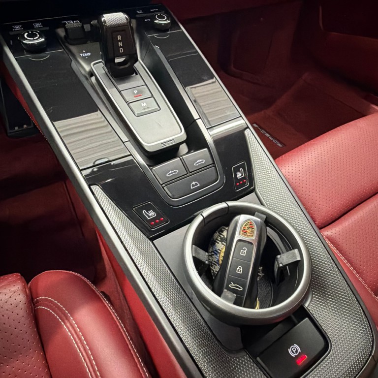 2022 Porsche 911 Image 19
