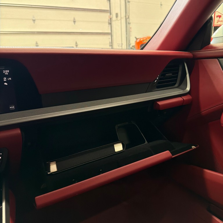 2022 Porsche 911 Image 20