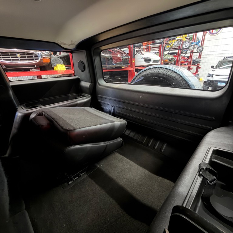 2006 HUMMER H2 Image 8