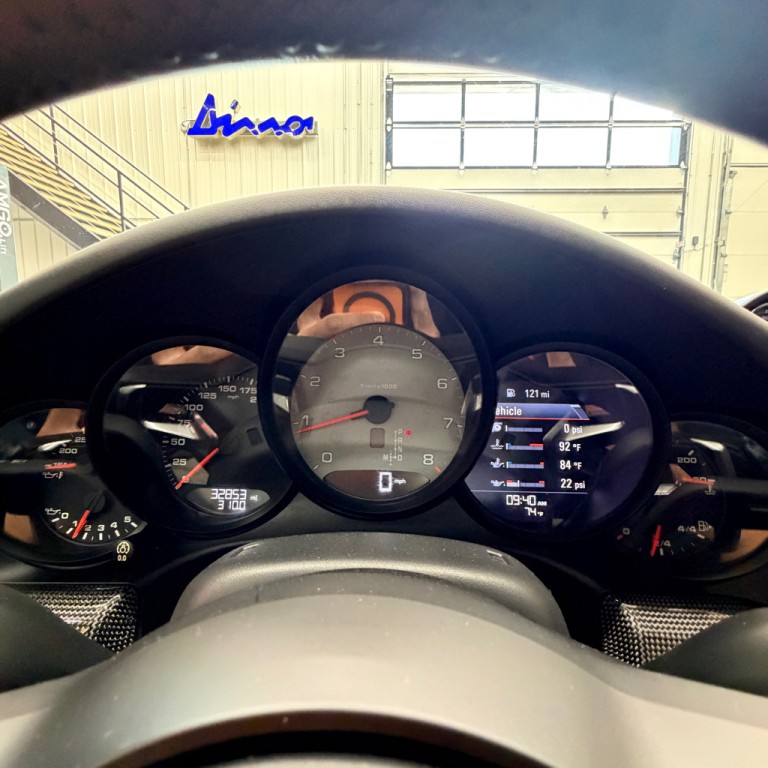 2018 Porsche 911 Image 8