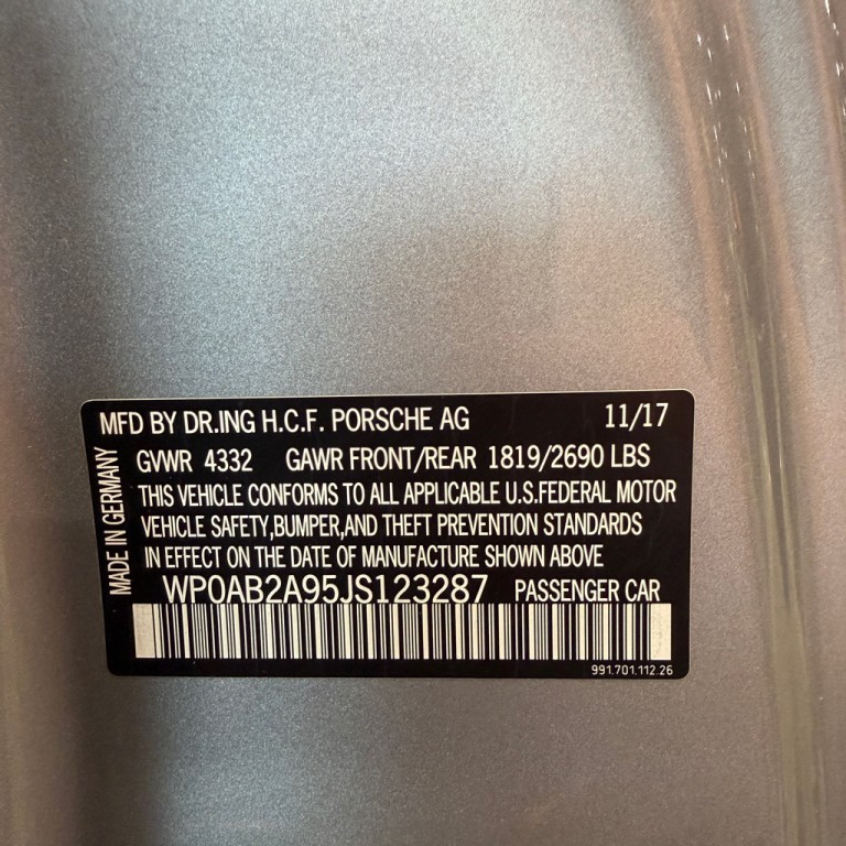 2018 Porsche 911 Image 26