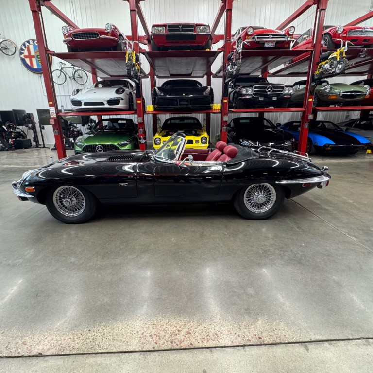 1970 Jaguar E-TYPE Image 2