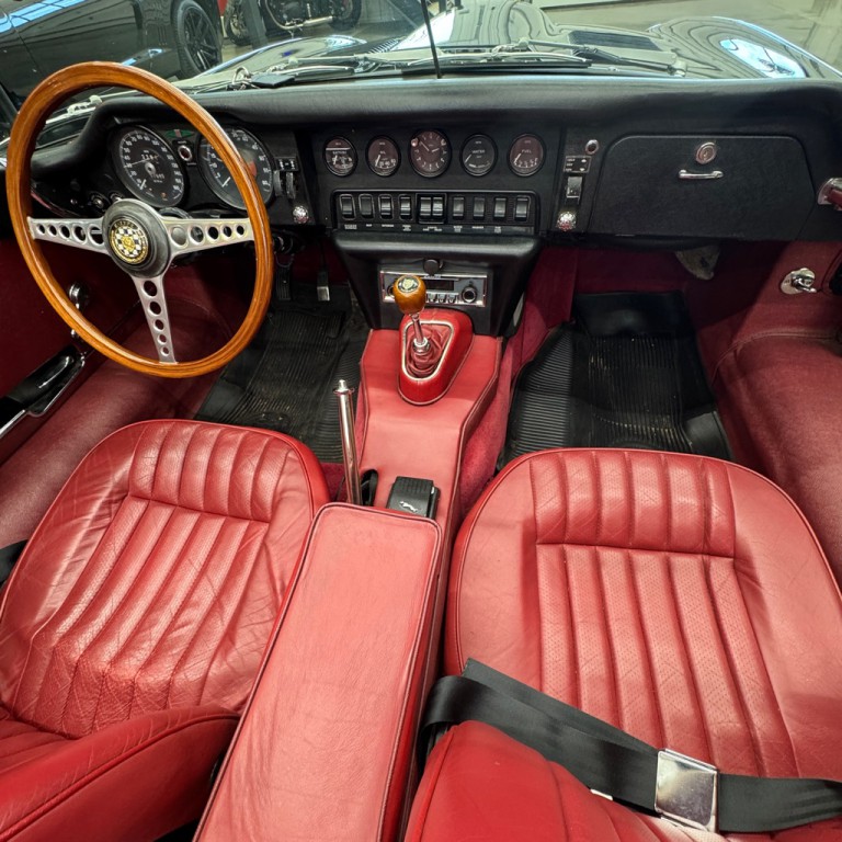 1970 Jaguar E-TYPE Image 10