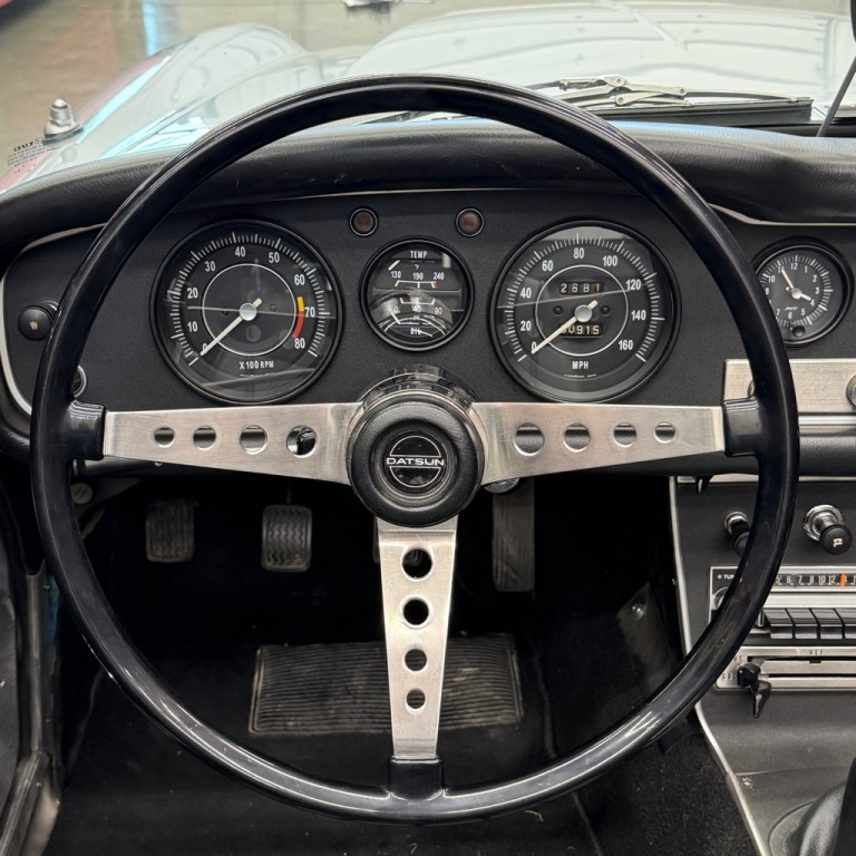 1967 Datsun 2000 Image 9