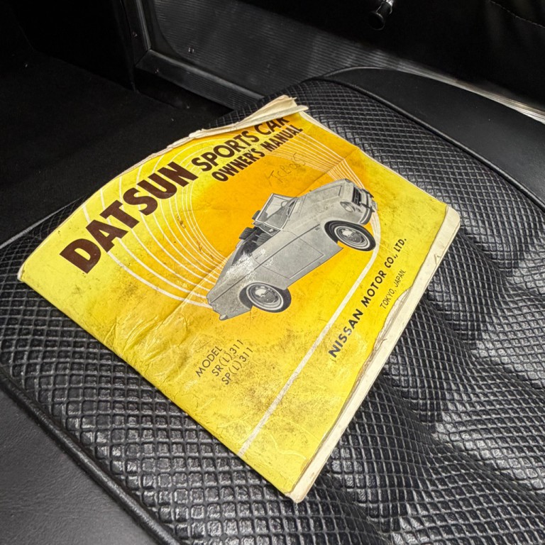 1967 Datsun 2000 Image 15