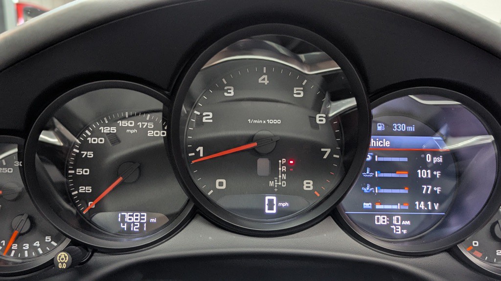 2018 Porsche 911 Image 12