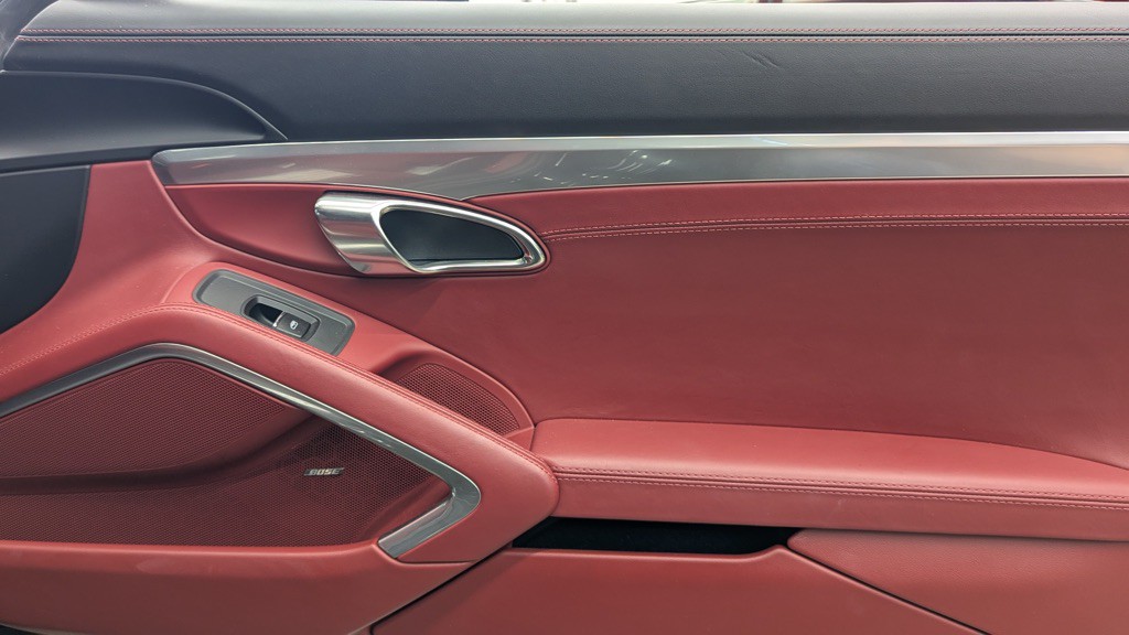 2018 Porsche 911 Image 21