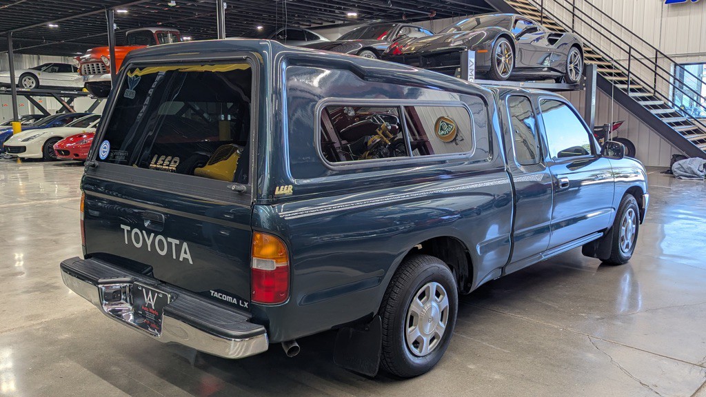 1996 Toyota Tacoma Image 8