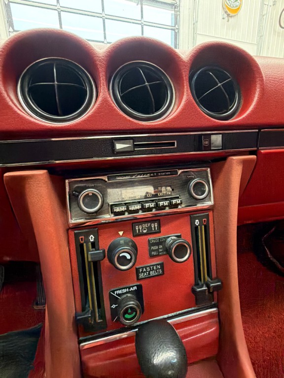 1974 Mercedes-Benz 420-Class Image 10