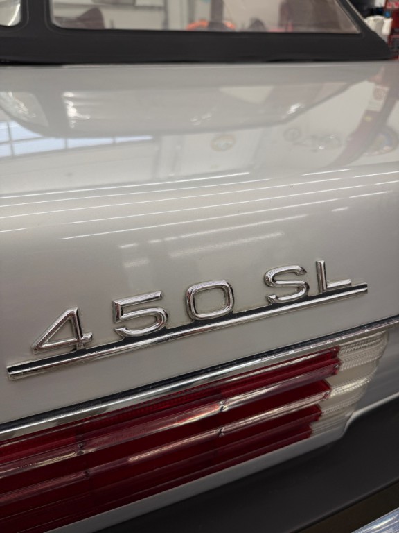 1974 Mercedes-Benz 420-Class Image 17