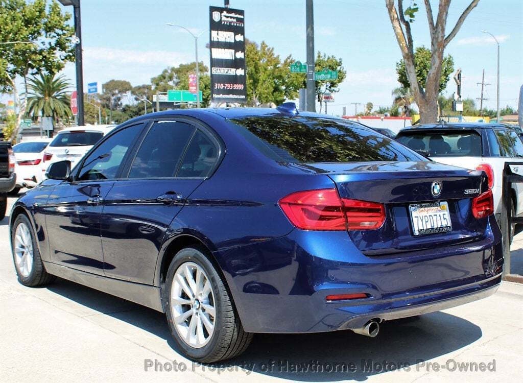 2016 BMW 3 Series Image 5