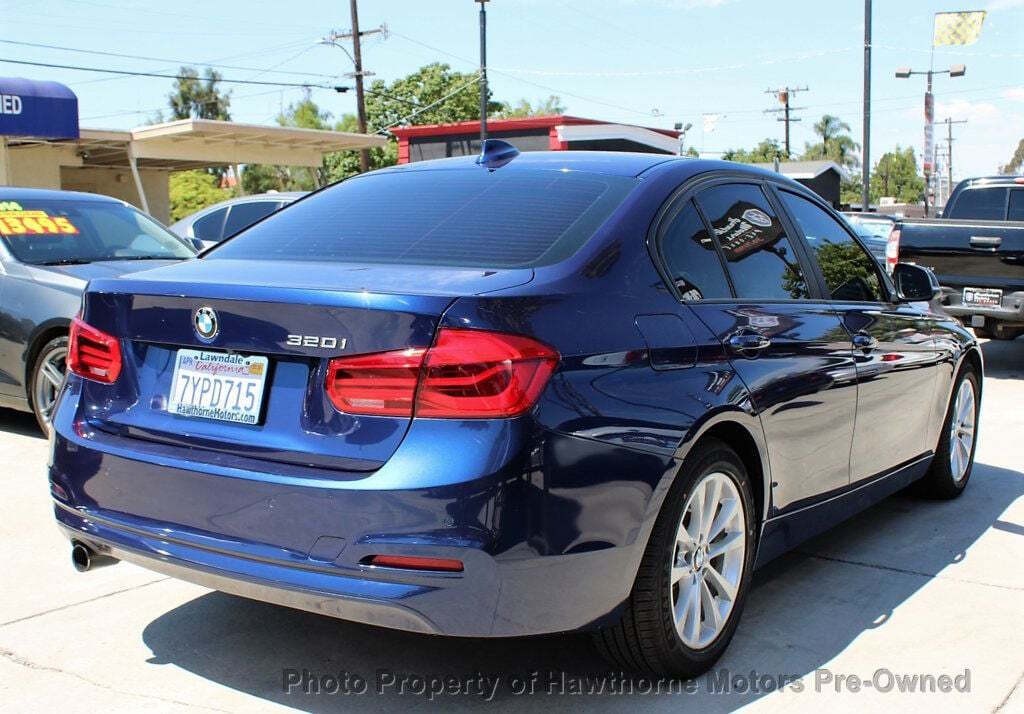 2016 BMW 3 Series Image 6