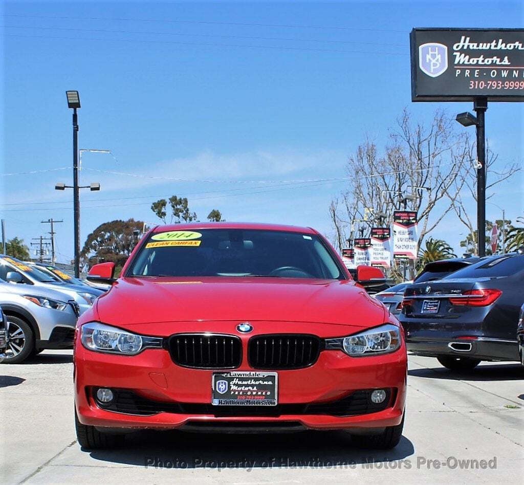 2014 BMW 3 Series Image 3