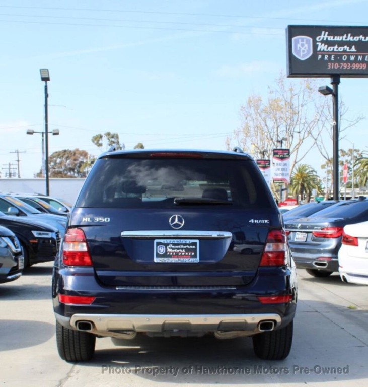 2011 Mercedes-Benz M-Class Image 4