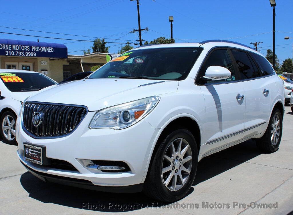 2017 Buick Enclave Image 2