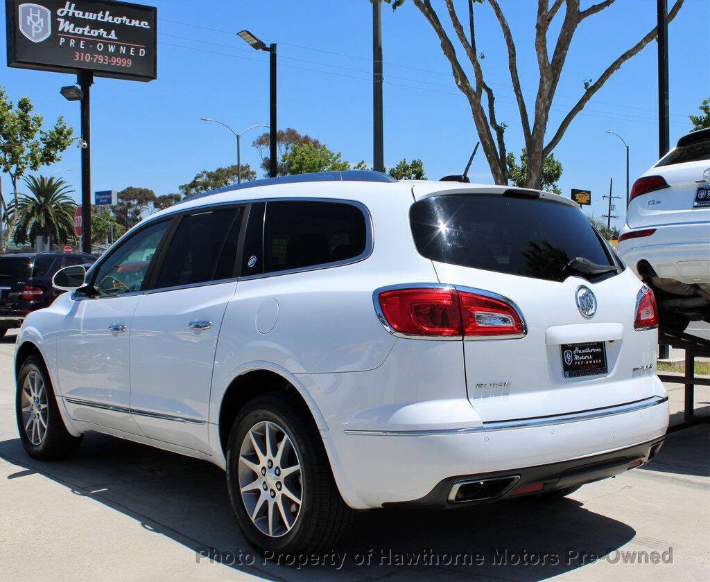 2017 Buick Enclave Image 5