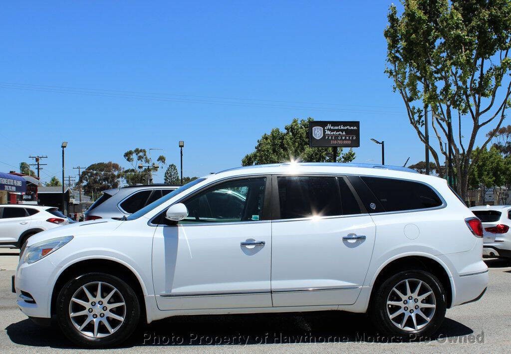 2017 Buick Enclave Image 8