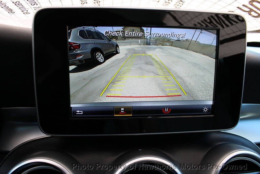 2017 Mercedes-Benz C-Class Image 15