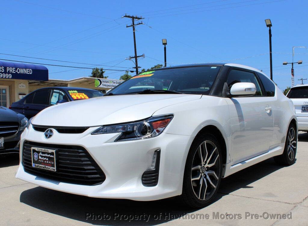 2015 Scion tC Image 2