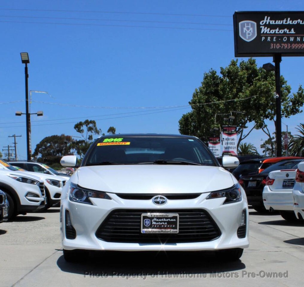 2015 Scion tC Image 3