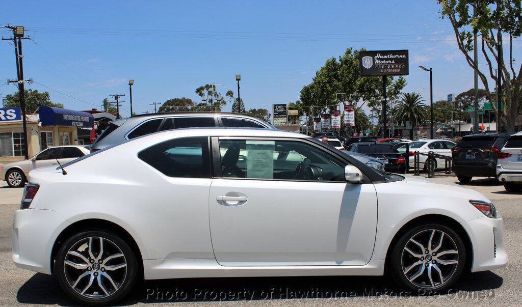 2015 Scion tC Image 7