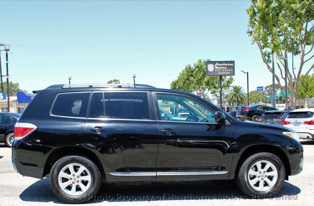 2011 Toyota Highlander Image 7