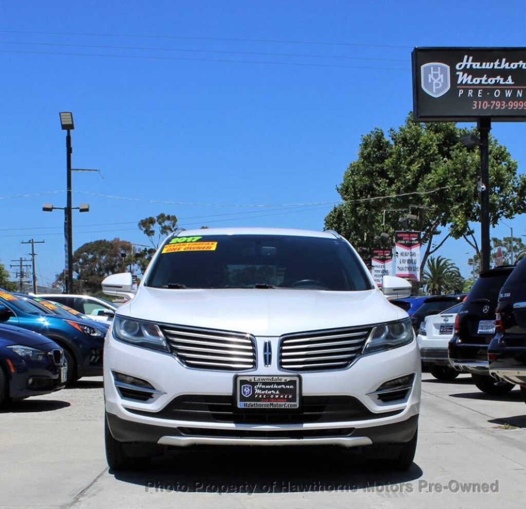 2017 Lincoln MKC Image 3