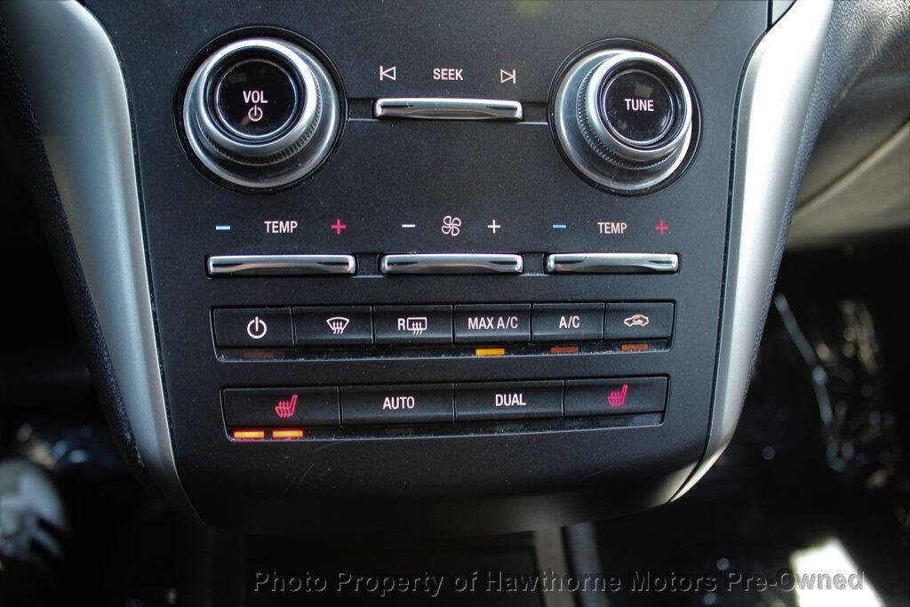 2017 Lincoln MKC Image 15