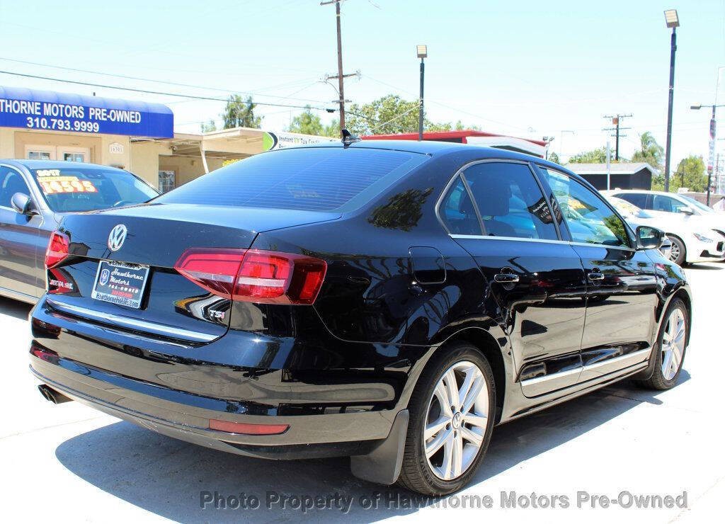 2017 Volkswagen Jetta Image 6