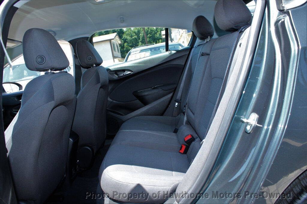 2019 Chevrolet Cruze Image 10