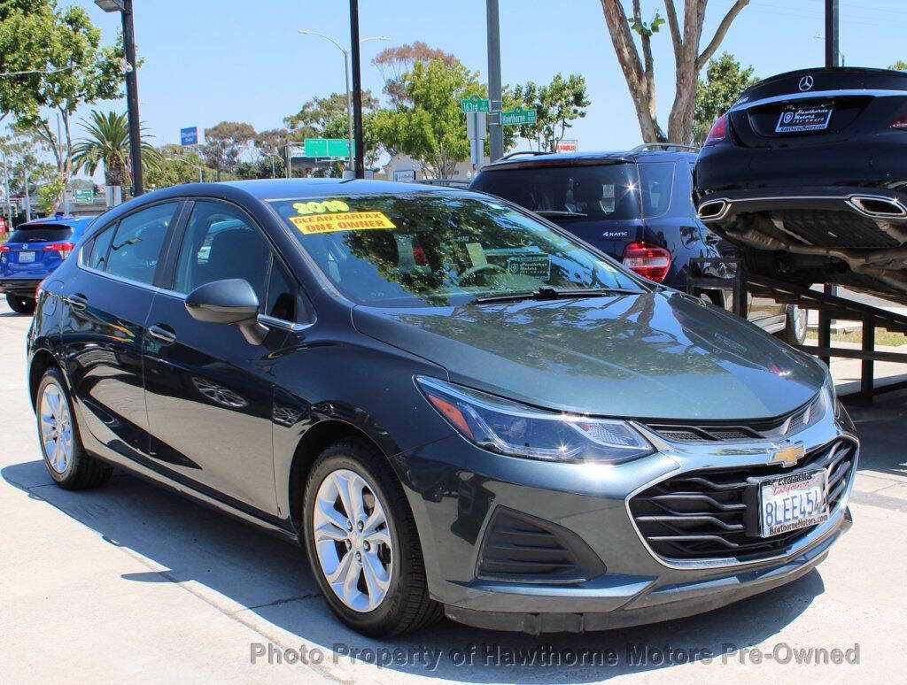 2019 Chevrolet Cruze Image 17