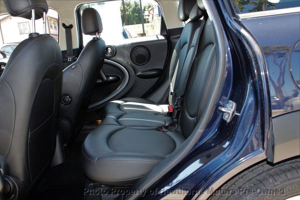 2013 MINI Countryman Image 10