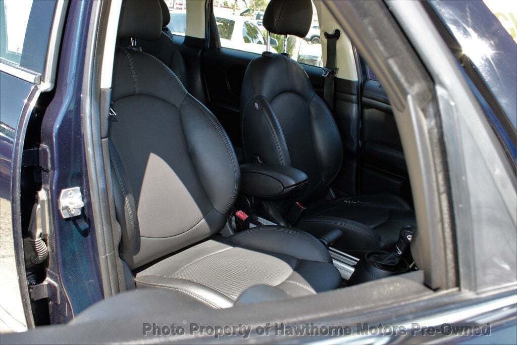 2013 MINI Countryman Image 11