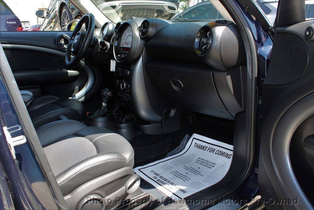 2013 MINI Countryman Image 15