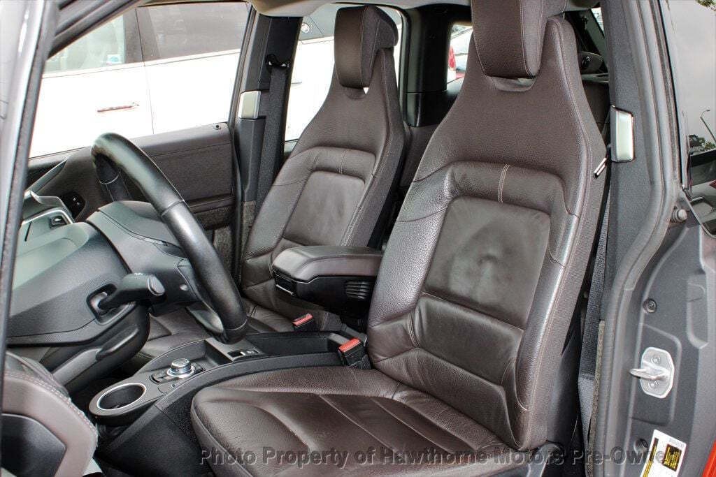 2015 BMW i3 Image 11