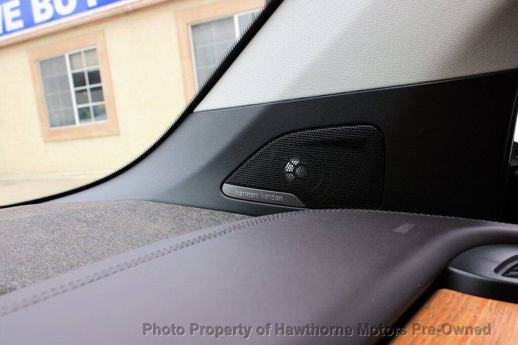 2015 BMW i3 Image 19