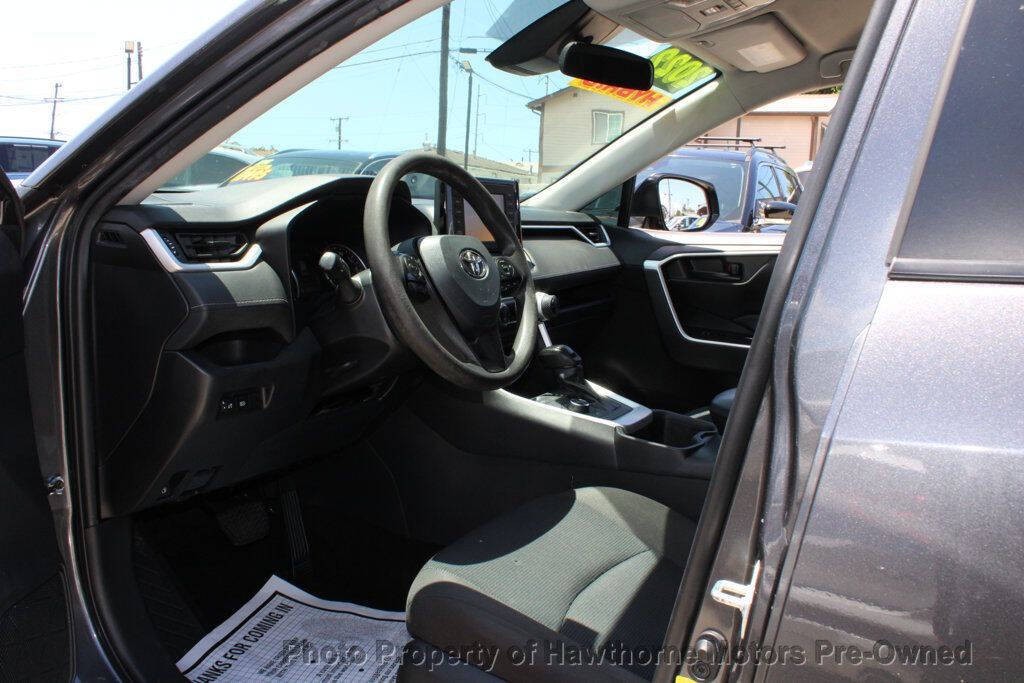2022 Toyota Rav4 Image 17