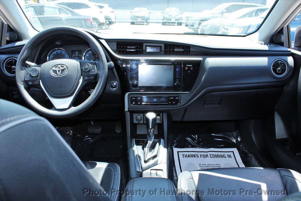 2017 Toyota Corolla Image 13