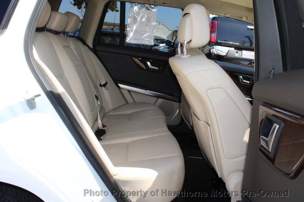 2013 Mercedes-Benz GLK-Class Image 11