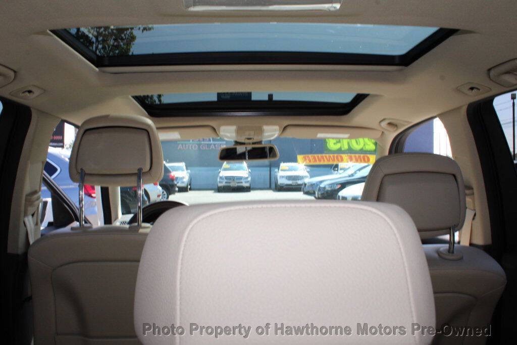 2013 Mercedes-Benz GLK-Class Image 17