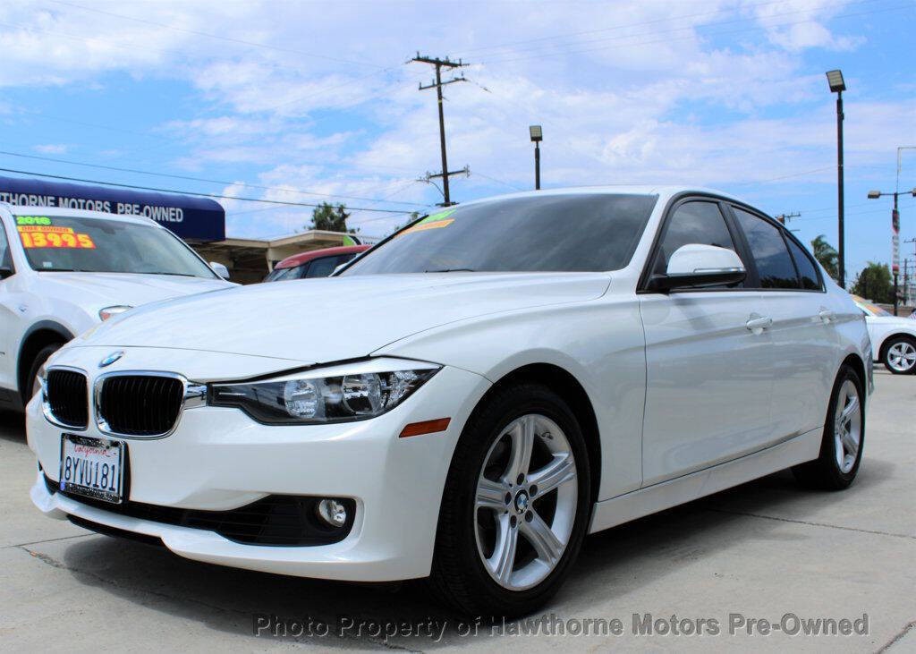 2014 BMW 3 Series Image 2