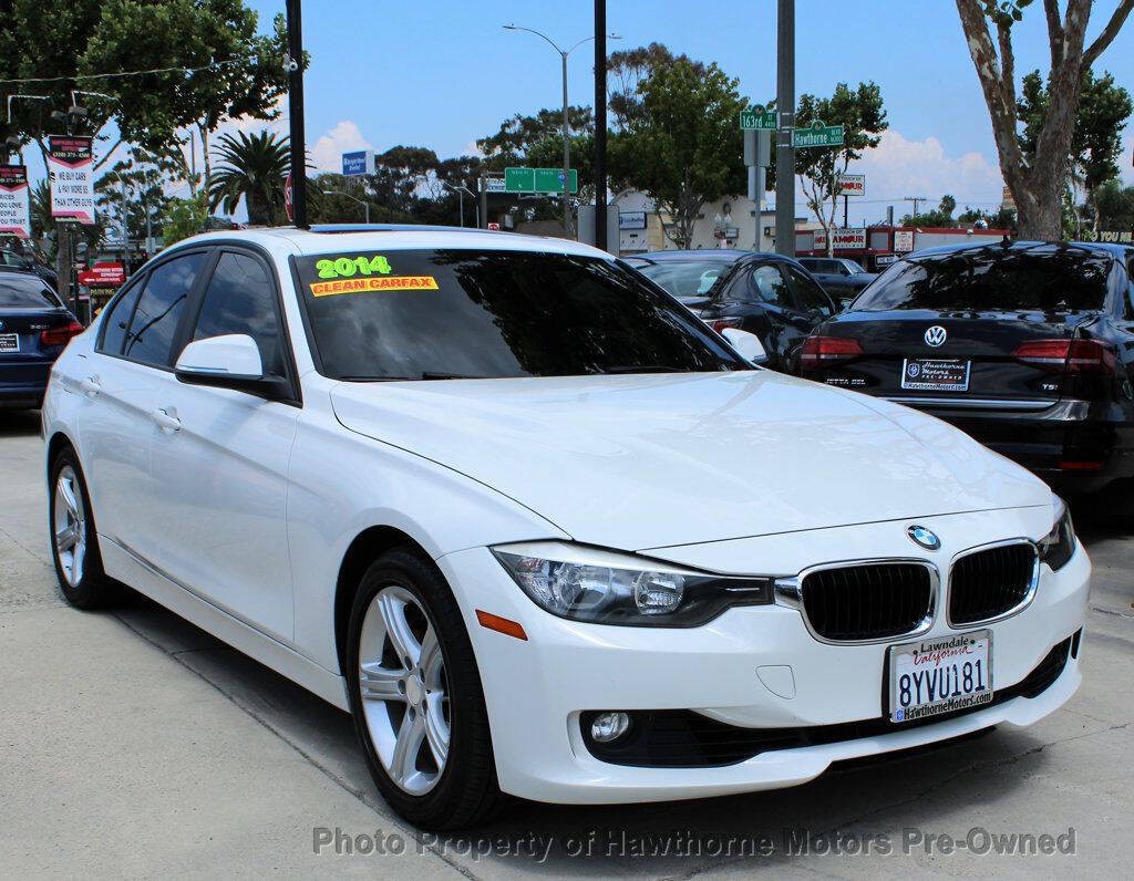 2014 BMW 3 Series Image 17