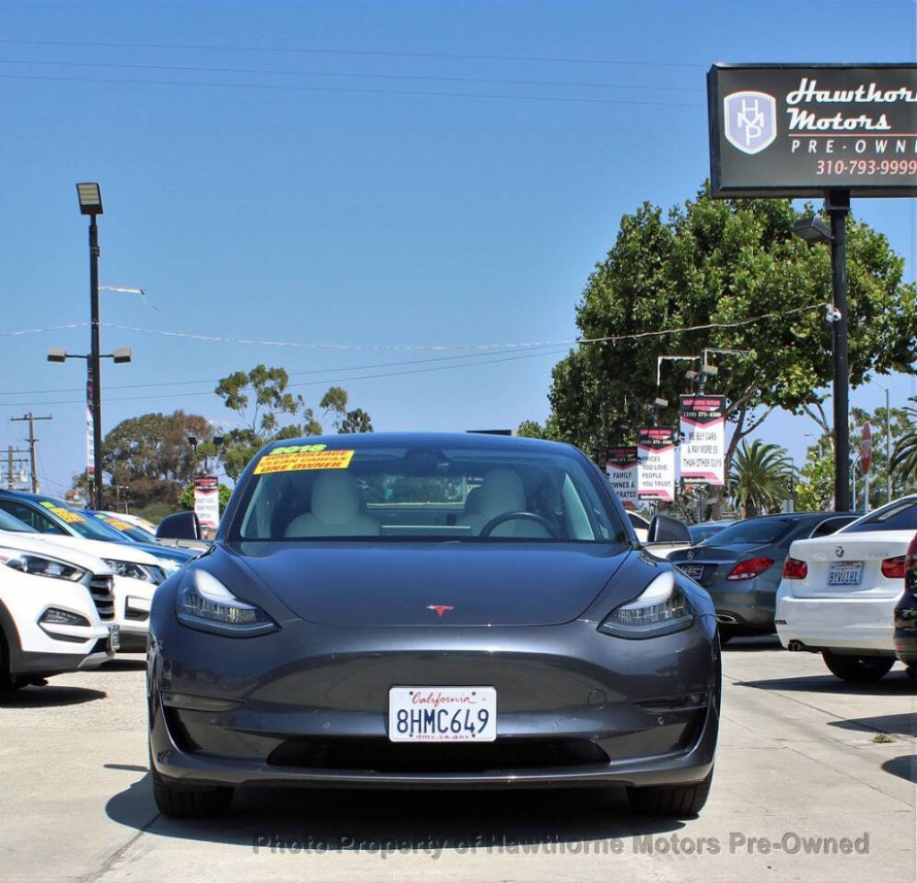 2018 Tesla Model 3 Image 3